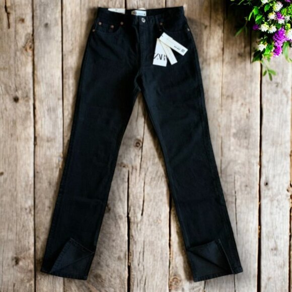 ZARA The 90's SLIM WITH SPLIT HEM BLACK JEANS SIZE 6 - Picture 9 of 12